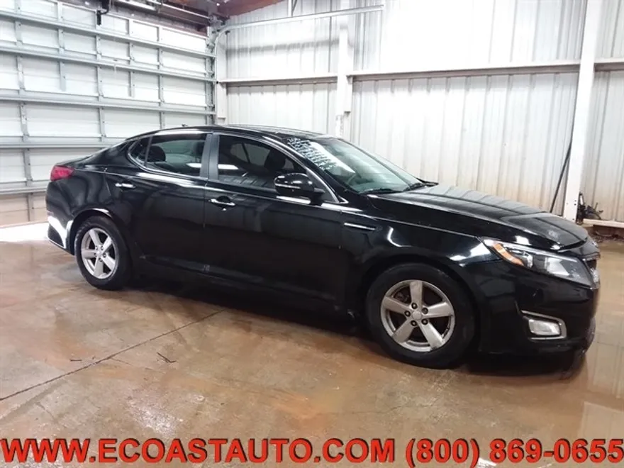 2015 Kia Optima LX photo 1
