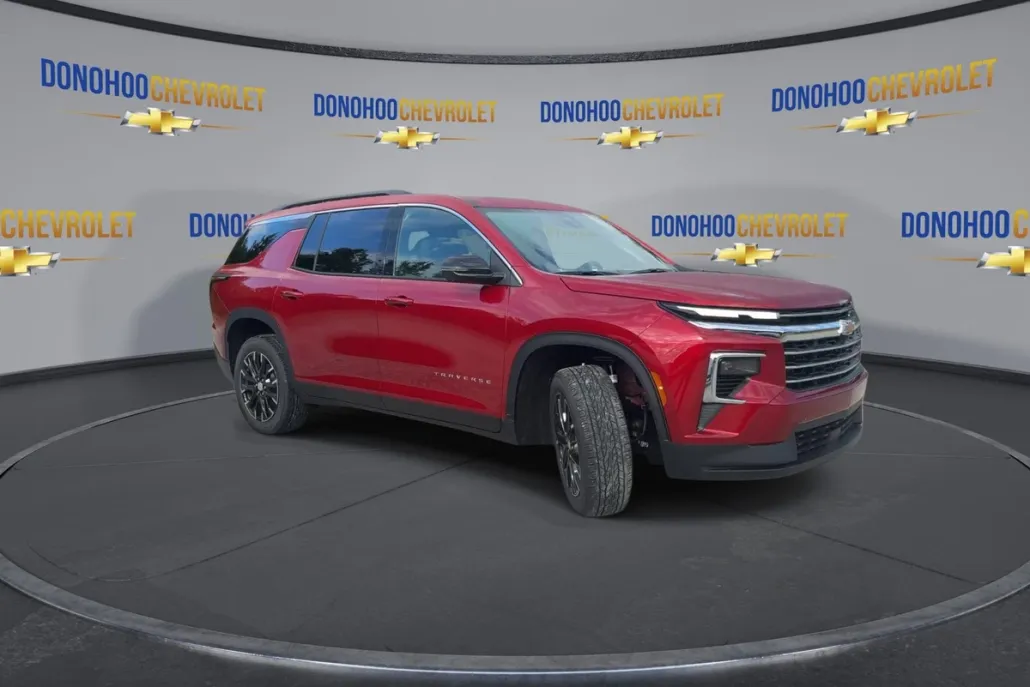 2026 Chevrolet Traverse photo 1