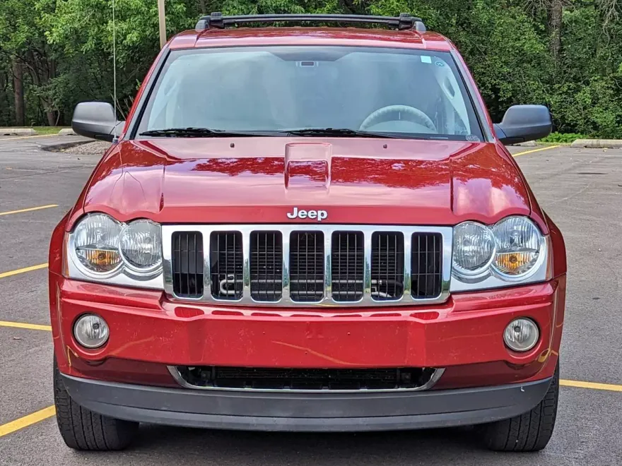 2006 Jeep Grand Cherokee Limited photo 2