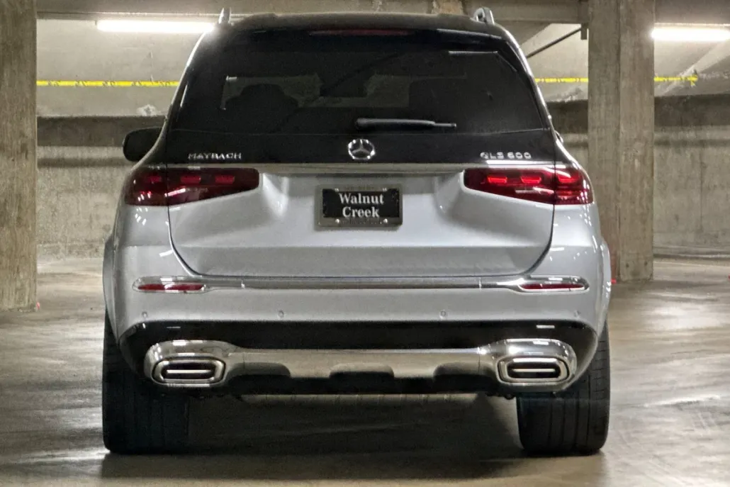 2024 Mercedes Benz GLS Maybach 600 4MATIC photo 1