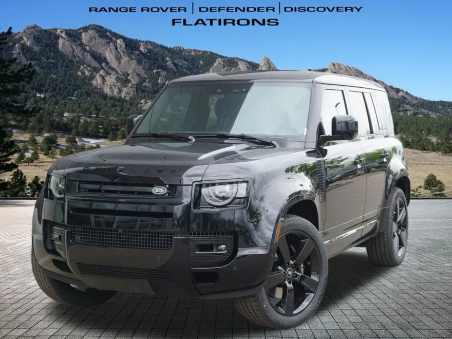 2025 Land Rover Defender 110 V8 photo 1
