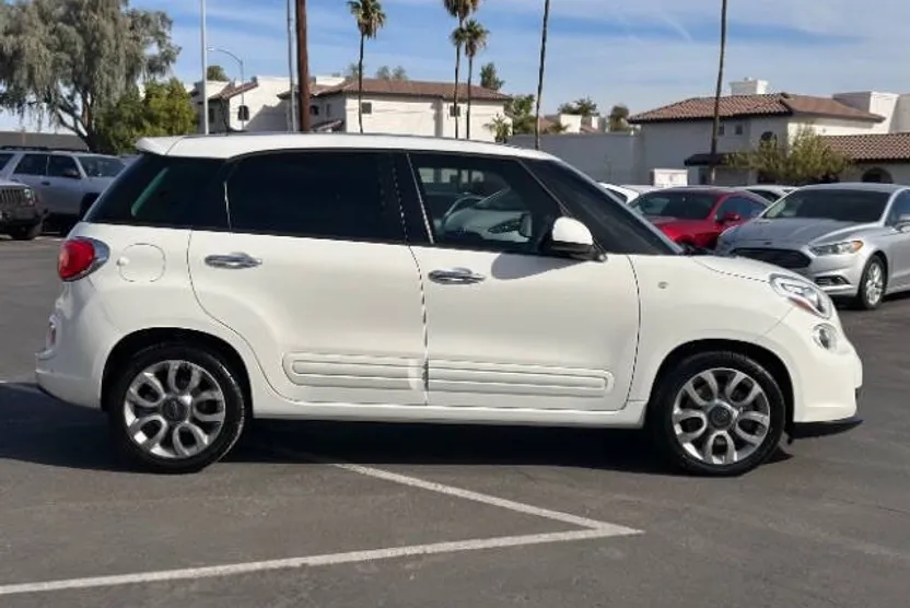 2014 Fiat 500L Easy photo 1