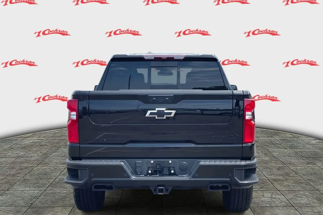 2025 Chevrolet Silverado 1500 High Country photo 1