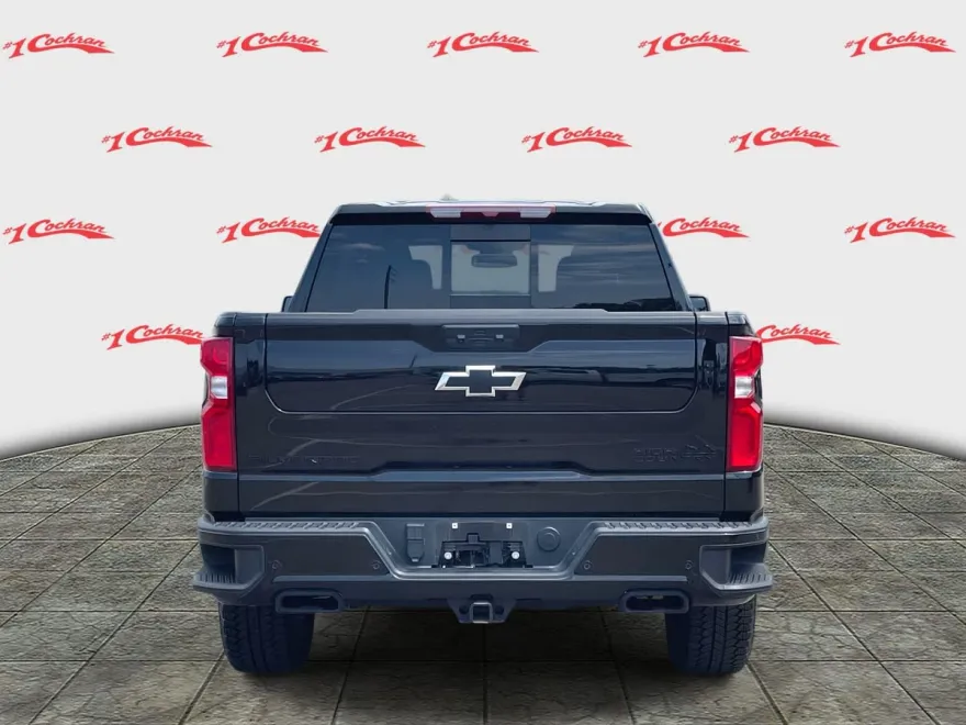2025 Chevrolet Silverado 1500 High Country photo 1