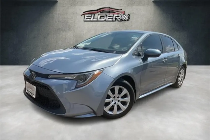 2022 Toyota Corolla LE photo 1