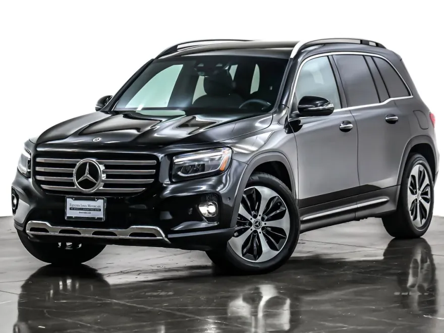 2024 Mercedes Benz GLB 250 4MATIC photo 1