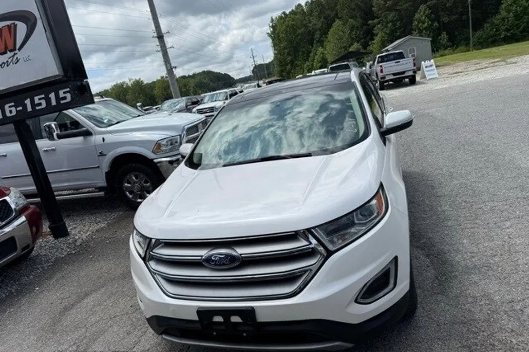 2017 Ford Edge SEL photo 1
