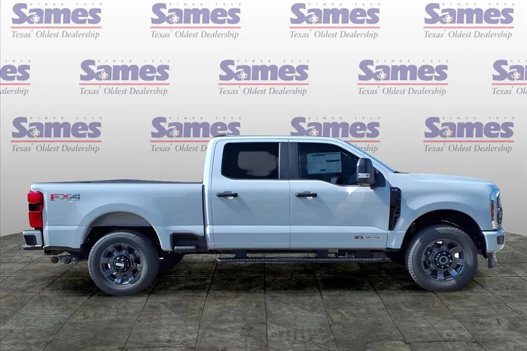 2025 Ford F-250 XL photo 1