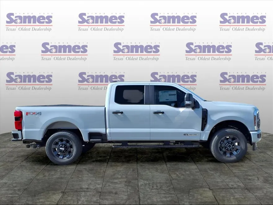 2025 Ford F-250 XL photo 1