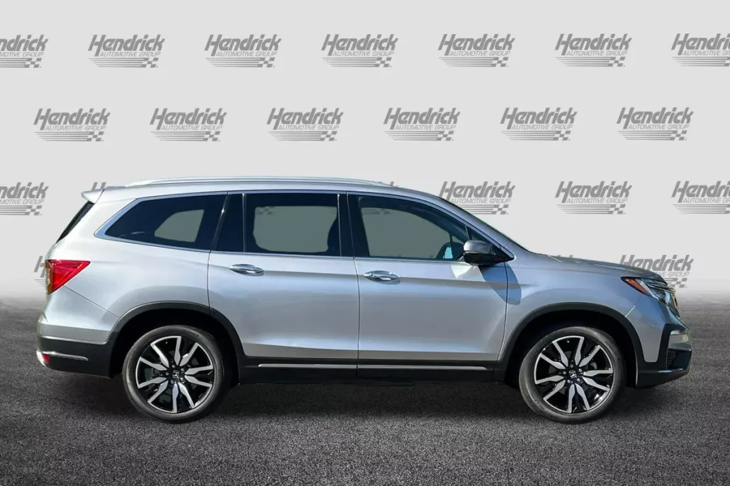 2019 Honda Pilot Elite photo 1