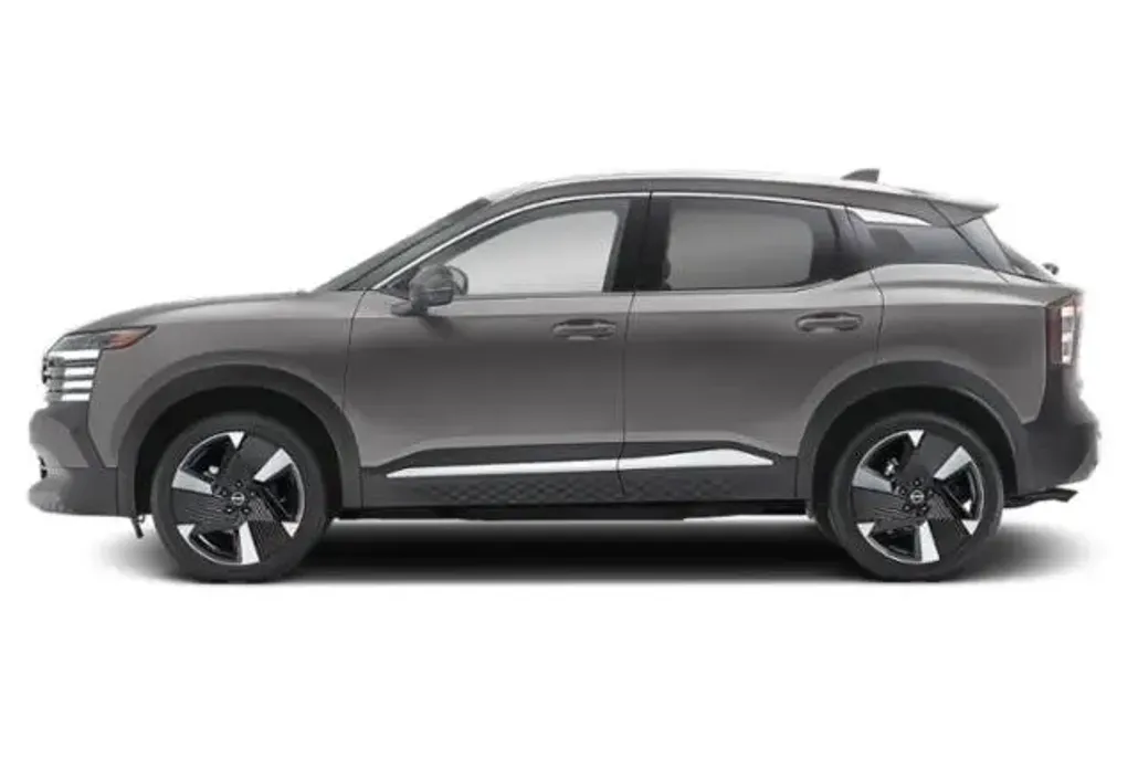 2025 Nissan Kicks SR photo 1