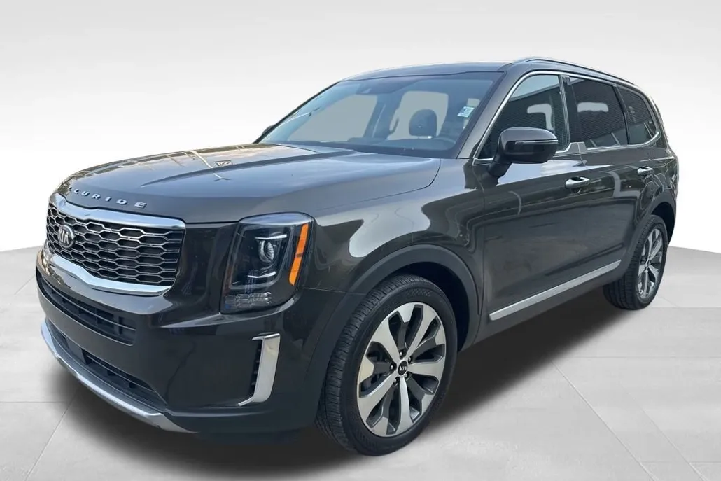 2020 Kia Telluride S photo 1