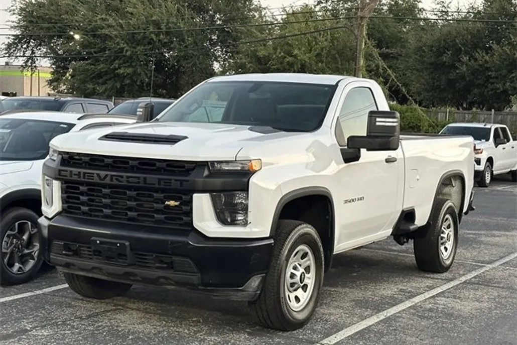 2022 Chevrolet Silverado 3500HD photo 1
