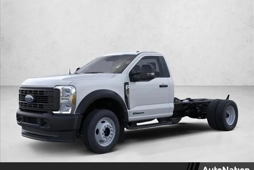 2025 Ford F-450 XL photo 1