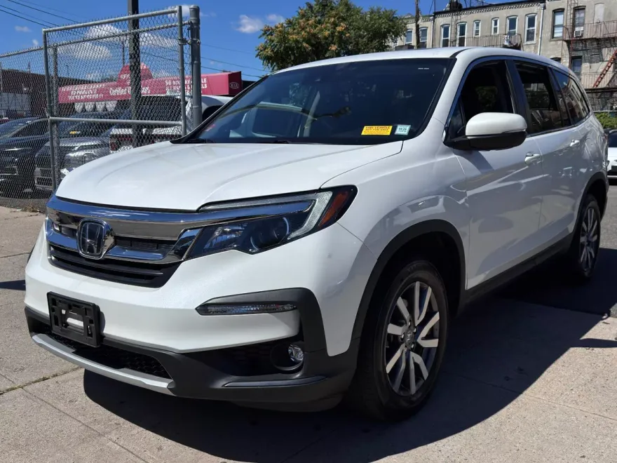 2022 Honda Pilot EX-L photo 1