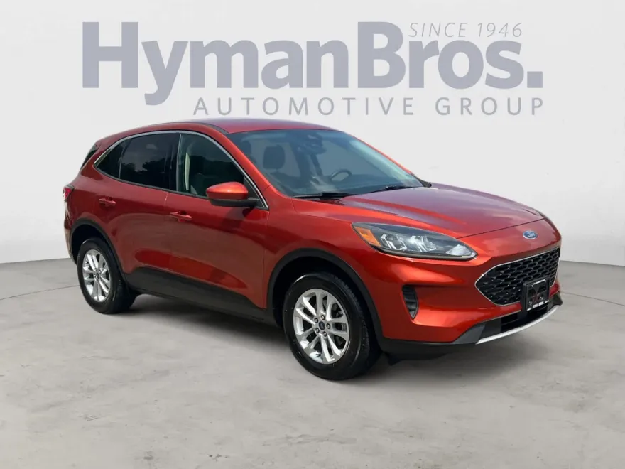 2020 Ford Escape SE photo 1