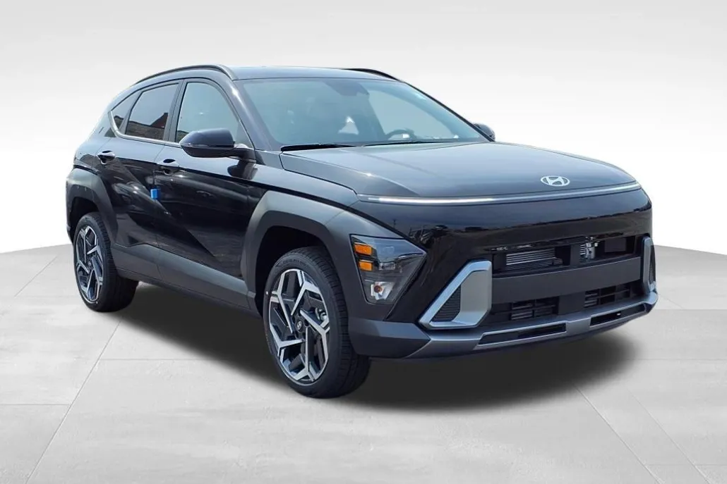2026 Hyundai Kona SEL photo 1