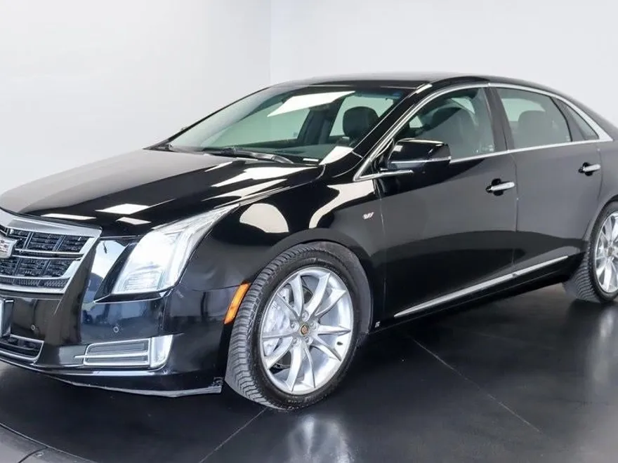 2016 Cadillac XTS Premium V-Sport photo 1
