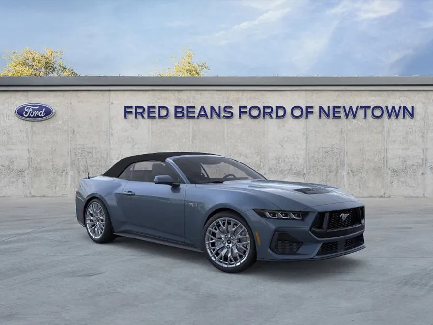 2025 Ford Mustang GT Premium Convertible photo 1