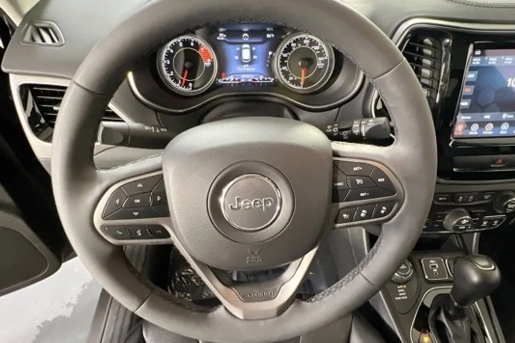 2022 Jeep Cherokee Limited photo 1