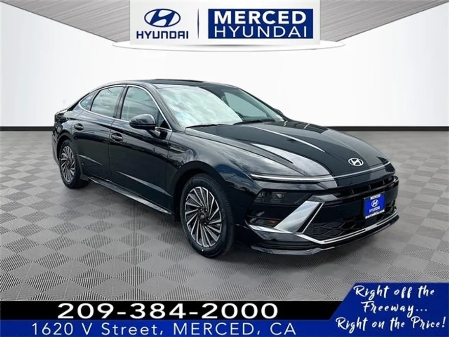 2025 Hyundai Sonata Hybrid SEL photo 1