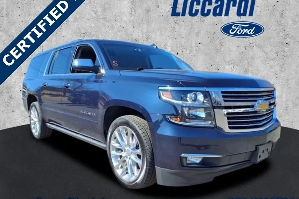 2019 Chevrolet Suburban Premier photo 1