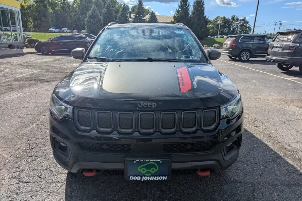 2022 Jeep Compass Trailhawk photo 1