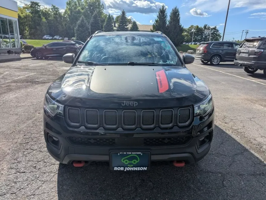 2022 Jeep Compass Trailhawk photo 1