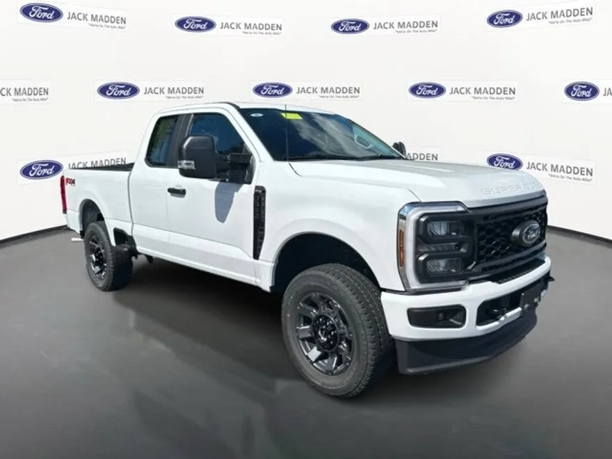 2026 Ford F-350 photo 1