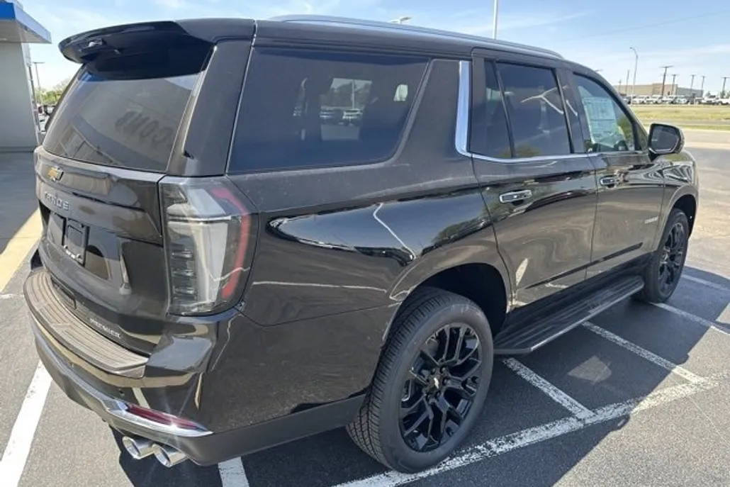 2025 Chevrolet Tahoe Premier photo 1
