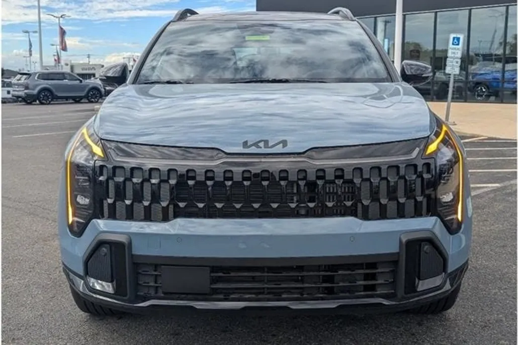 2026 Kia Sportage Hybrid X-Line photo 1