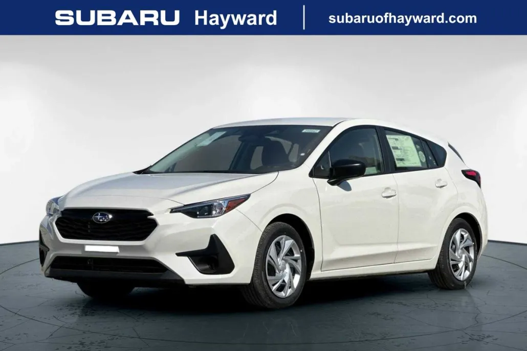 2025 Subaru Impreza Base photo 1