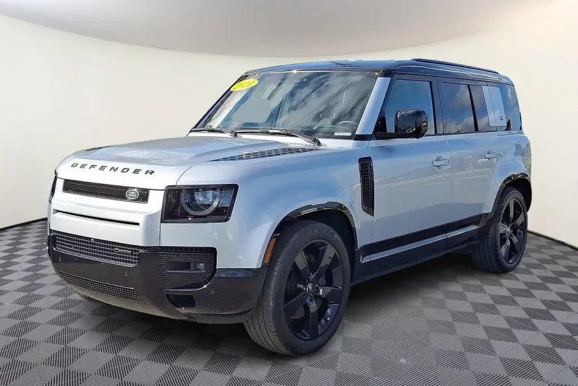 2023 Land Rover Defender 110 X-Dynamic SE photo 1