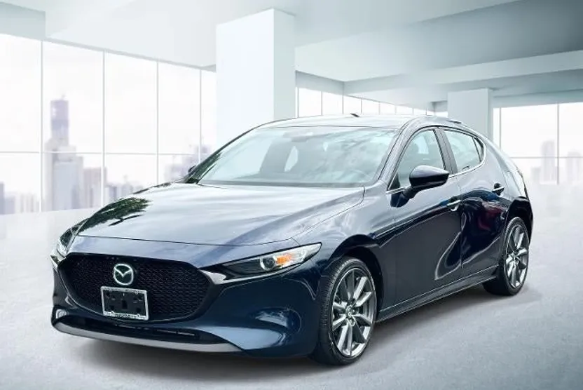 2022 Mazda Mazda3 Hatchback Select photo 1