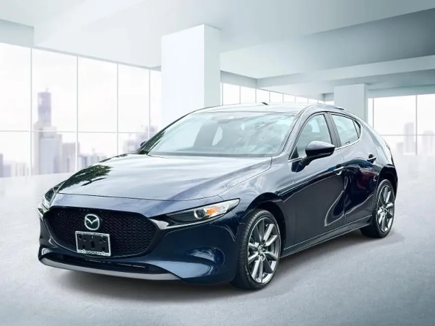 2022 Mazda Mazda3 Hatchback Select photo 1