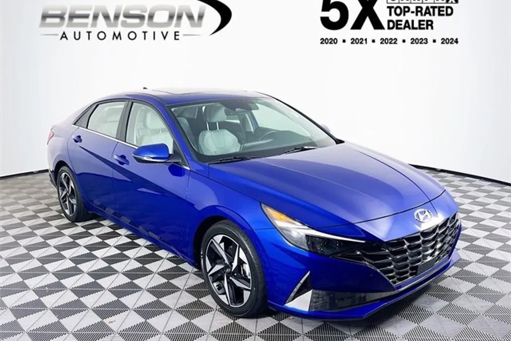 2021 Hyundai Elantra Limited photo 1