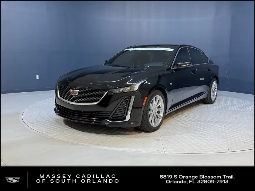 2024 Cadillac CT4 Luxury photo 1