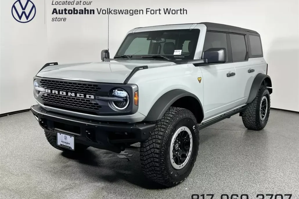 2022 Ford Bronco Badlands photo 1