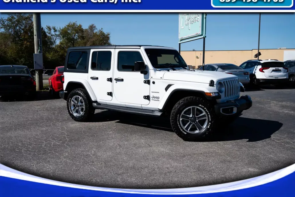2018 Jeep Wrangler Unlimited Sahara photo 1