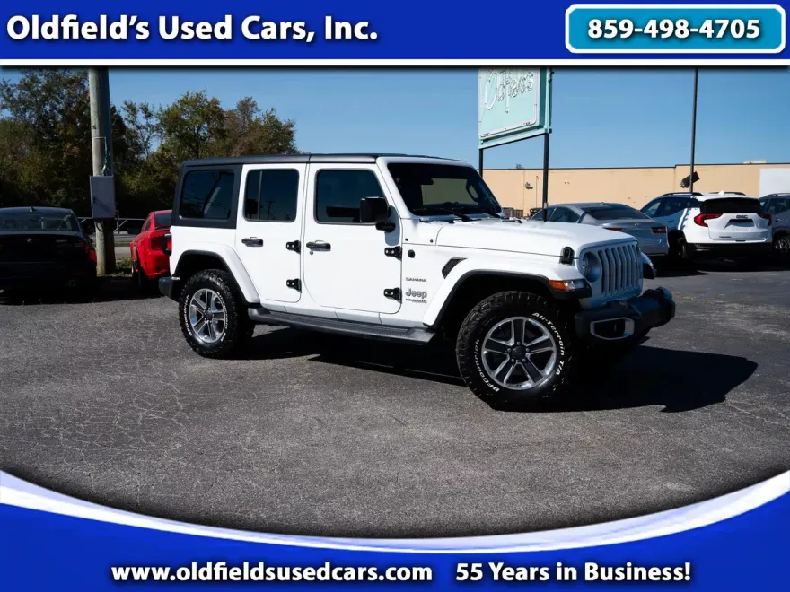 2018 Jeep Wrangler Unlimited Sahara photo 1