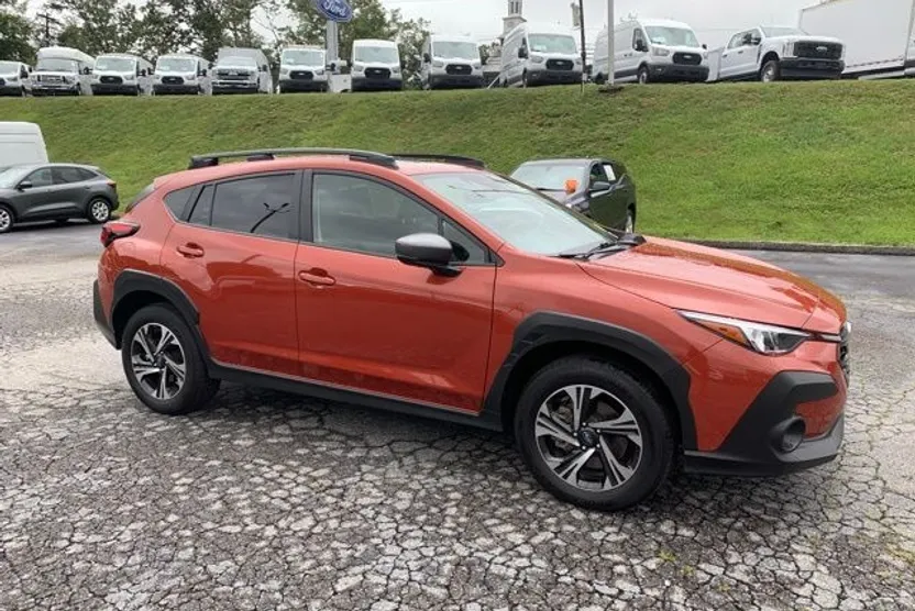 2024 Subaru Crosstrek Premium photo 1