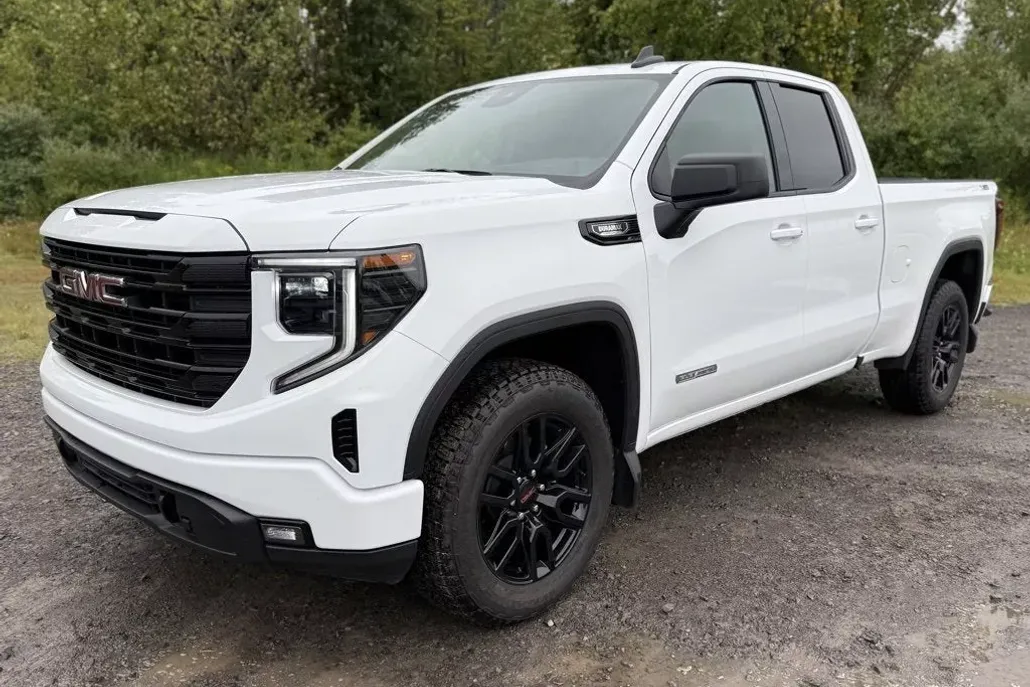 2024 Gmc Sierra 1500 Elevation photo 1