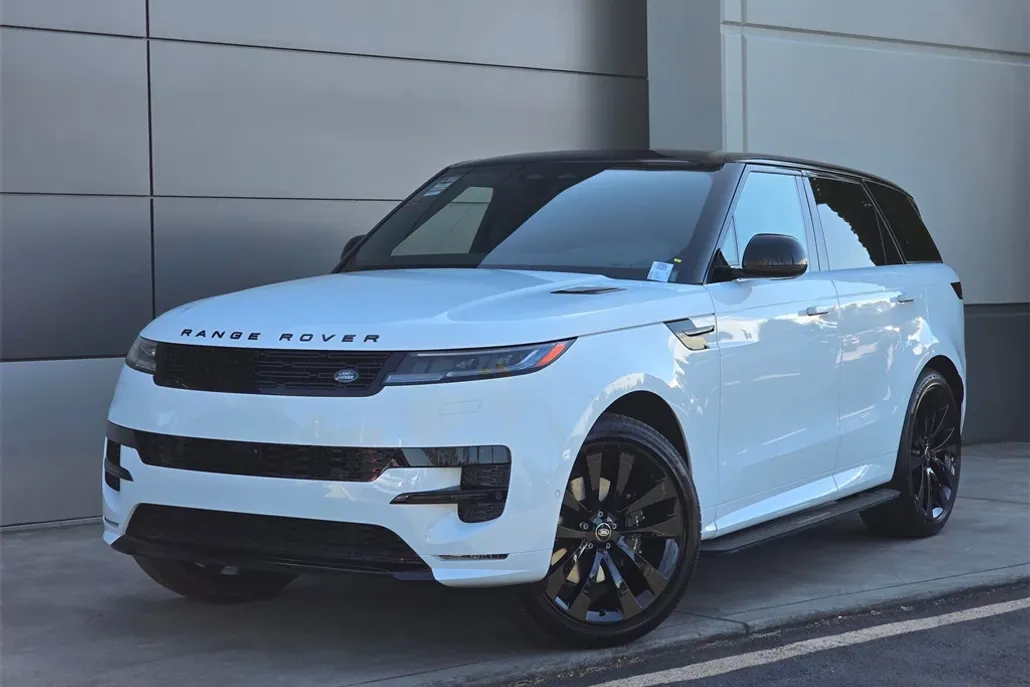 2025 Land Rover Range Rover Sport SE photo 1