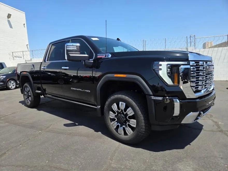 2025 Gmc Sierra 2500 HD Denali photo 1