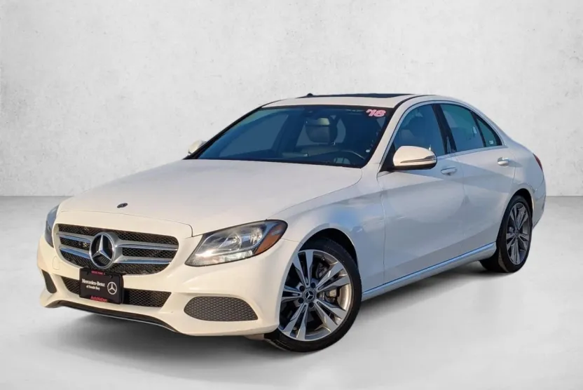 2018 Mercedes Benz C 300 Sedan photo 1