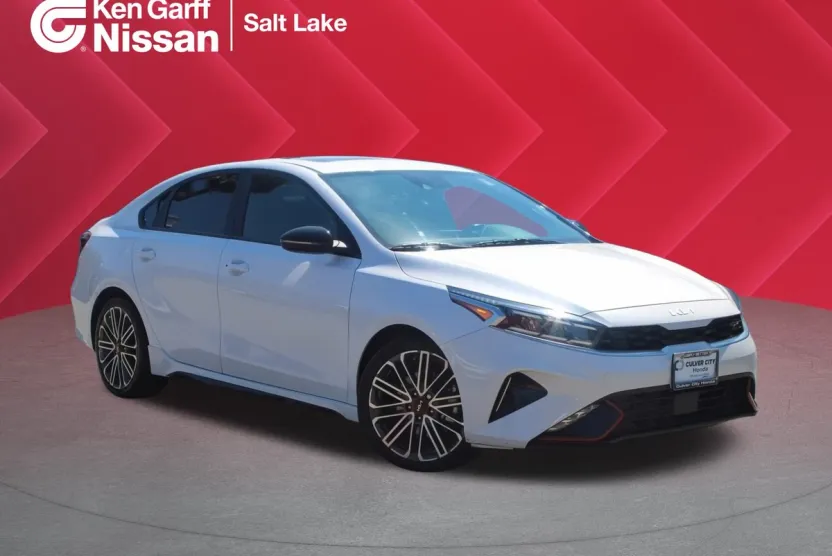 2024 Kia Forte GT photo 1