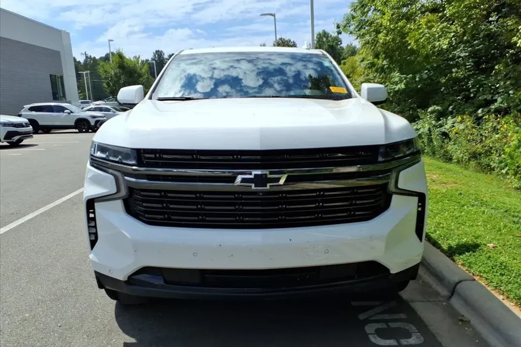 2021 Chevrolet Tahoe RST photo 1