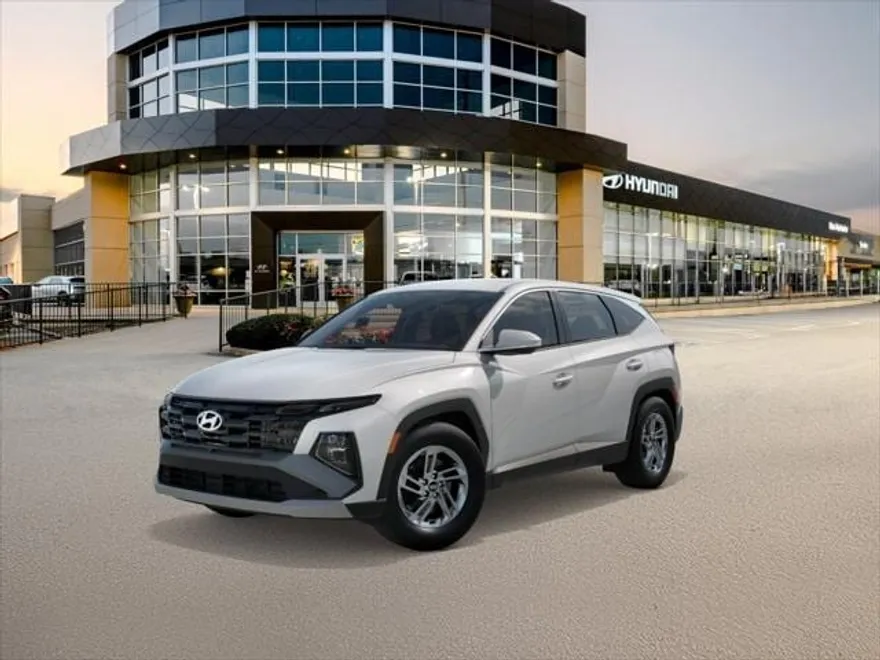 2025 Hyundai Tucson SE photo 1