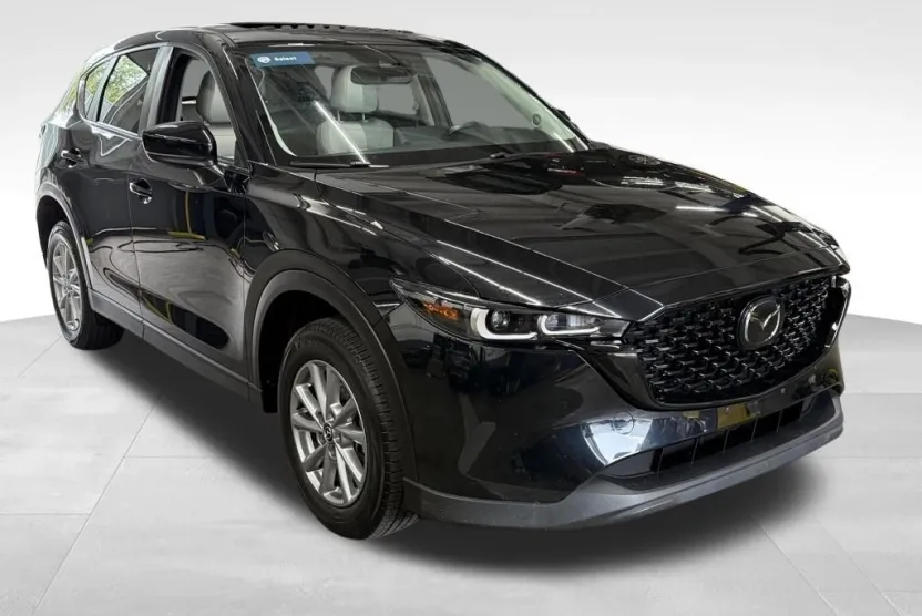 2023 Mazda CX-5 2.5 S Preferred photo 1