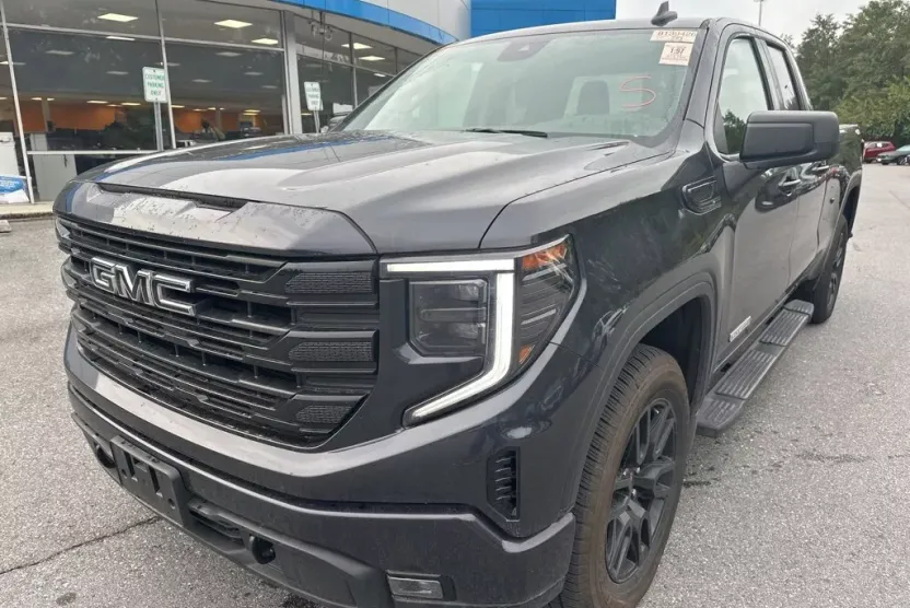 2024 Gmc Sierra 1500 Elevation photo 1